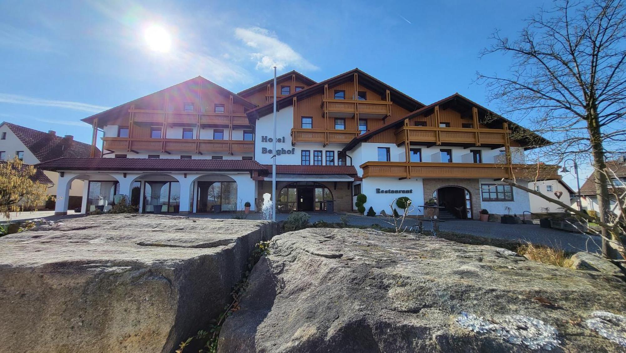 Hotel-Restaurant-Berghof Petersberg  Exterior foto