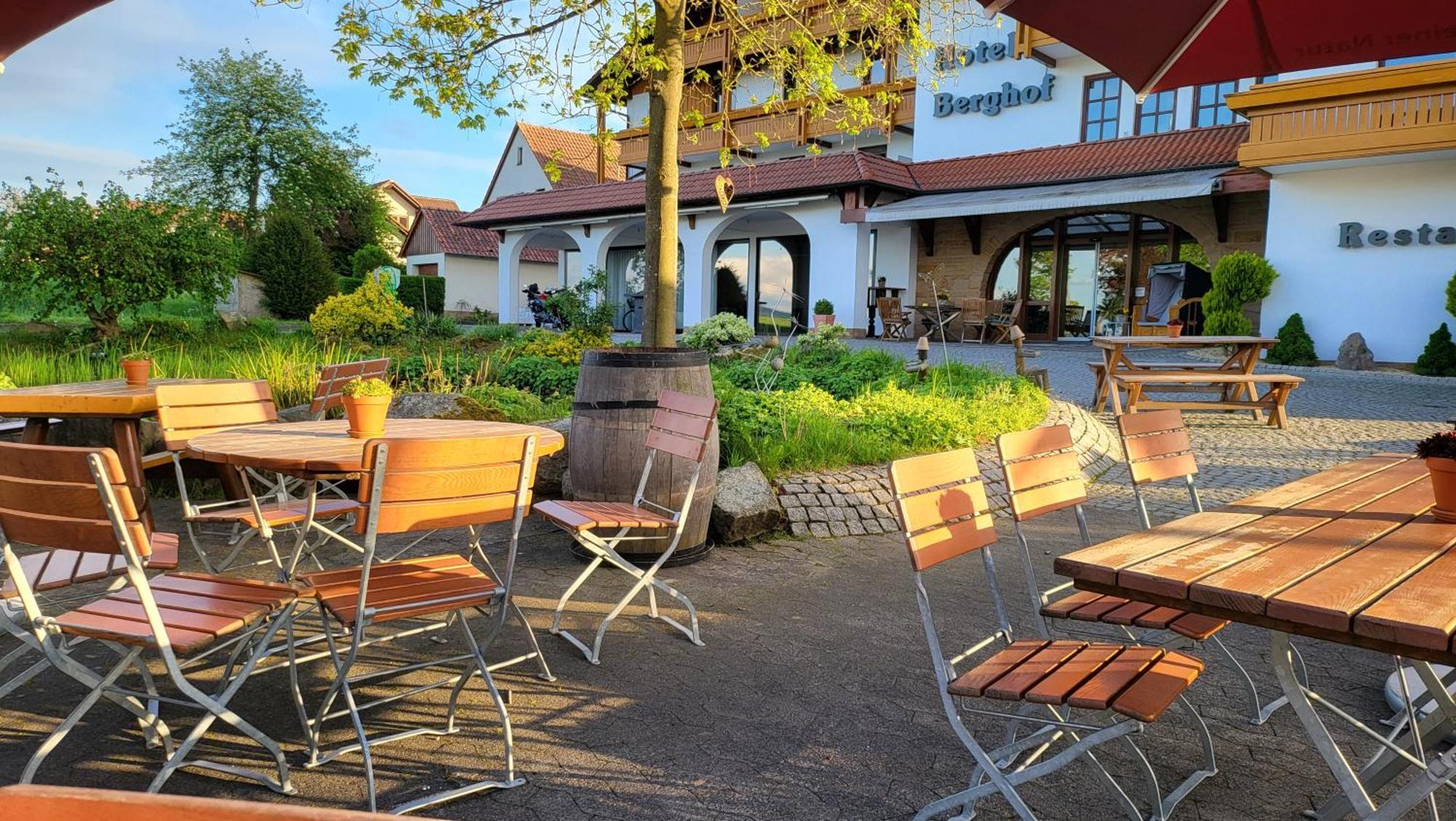 Hotel-Restaurant-Berghof Petersberg  Exterior foto